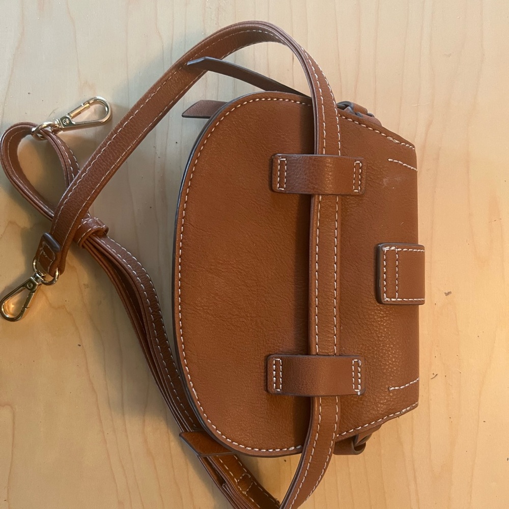 Rachel Zoe Caramel Leather Cross Body or Waist Bag NWOT - Picture 2 of 4